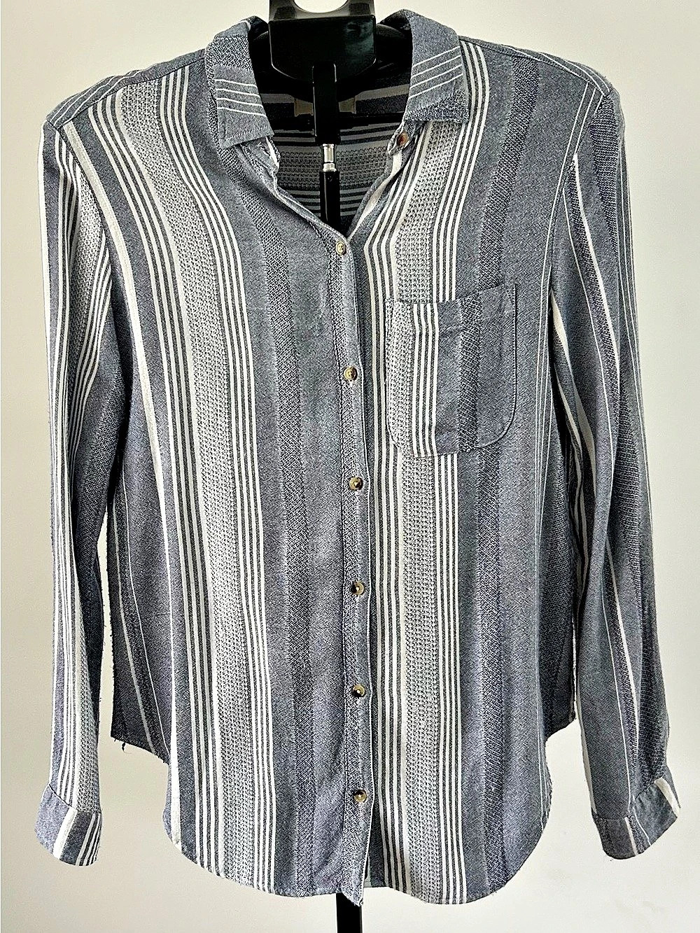 Maeve Blue White Vertical Stripe Button-Down Shirt Small
